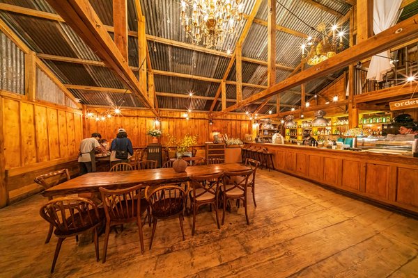 How Can Minimalist Kitchens Lead to a More Organized Home?